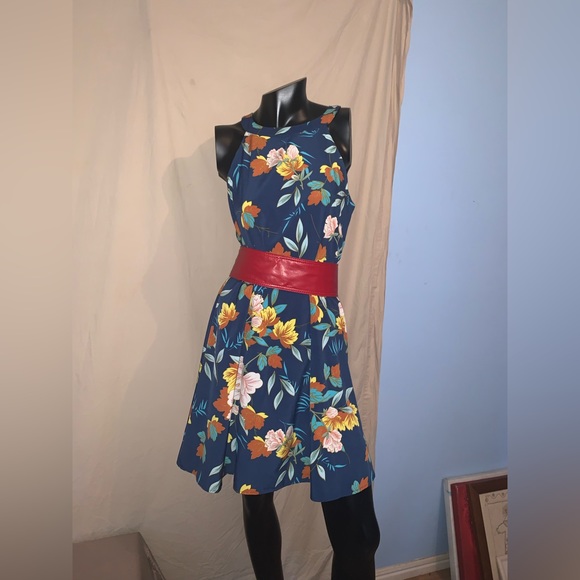 ses Dresses & Skirts - Host Pick 🌻 SES halter neck mini dress